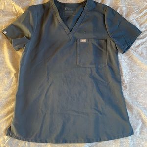 Figs Dark Harbor Scrub Top